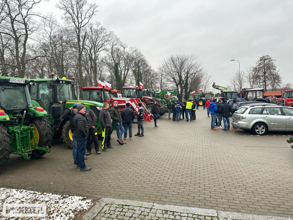 Rolnicy znowu strajkują w Poddębicach