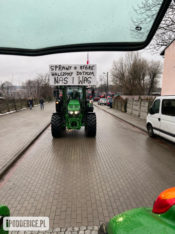 Rolnicy znowu strajkują w Poddębicach