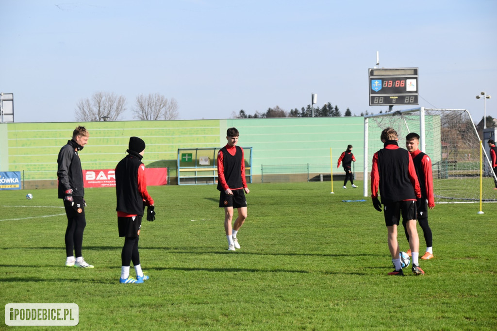 Widzew trenuje w Uniejowie przed derbami