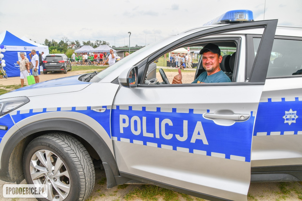 Mezo, Margaret i lokalni wykonawcy na Pikniku z Województwem Łódzkim w Uniejowie