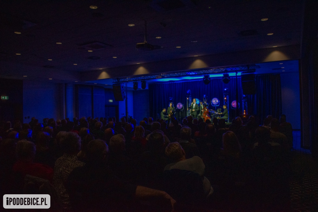 Walentynkowy koncert w Uniejowie. Wystąpił artysta z Teatru Roma [FOTO]