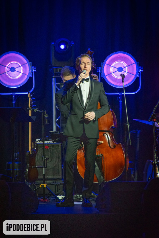 Walentynkowy koncert w Uniejowie. Wystąpił artysta z Teatru Roma [FOTO]