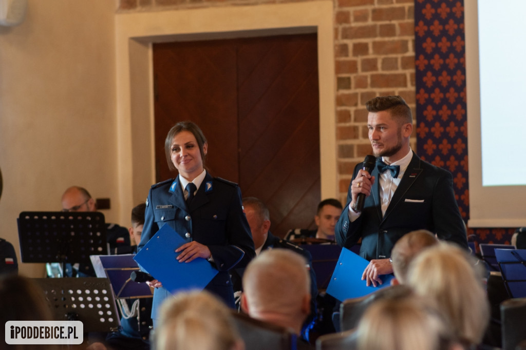 100 lat kobiet w polskiej Policji. W Uniejowie świętowały policjantki z Poddębic