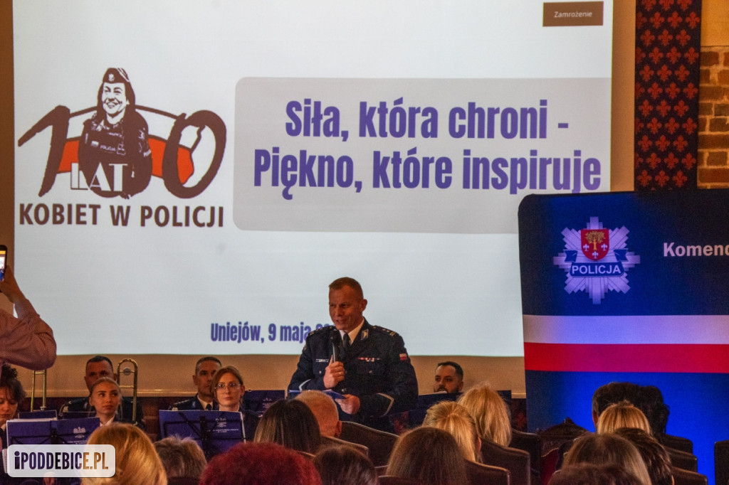 100 lat kobiet w polskiej Policji. W Uniejowie świętowały policjantki z Poddębic