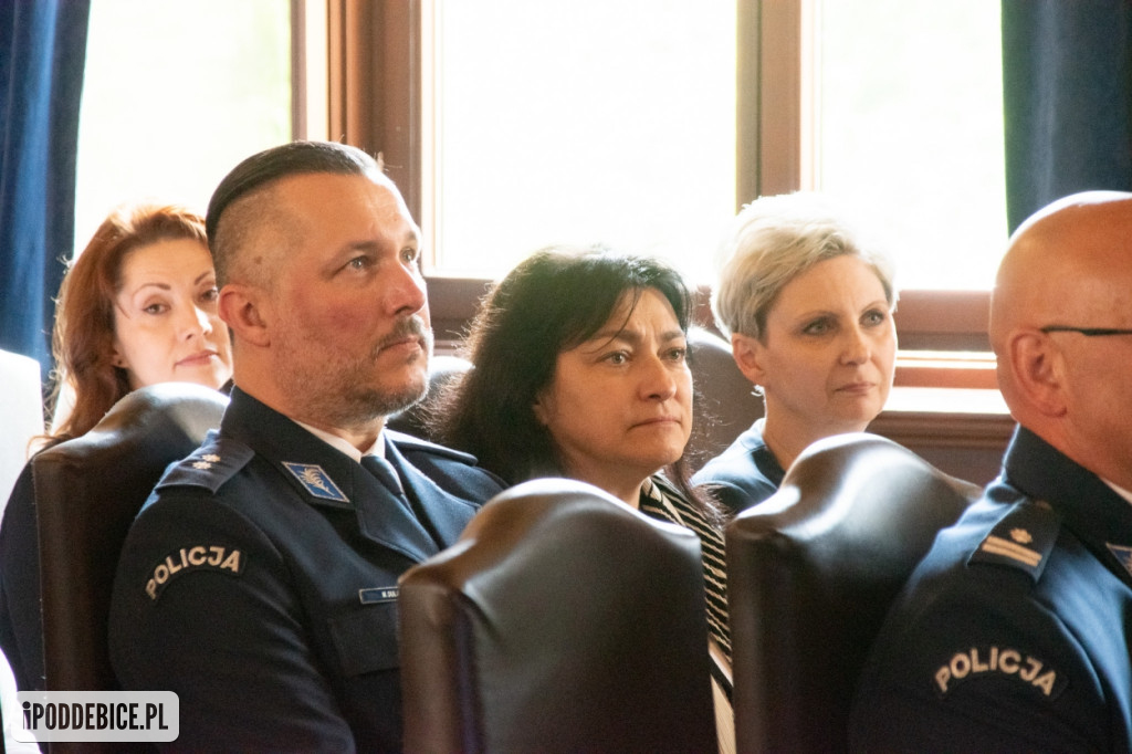 100 lat kobiet w polskiej Policji. W Uniejowie świętowały policjantki z Poddębic