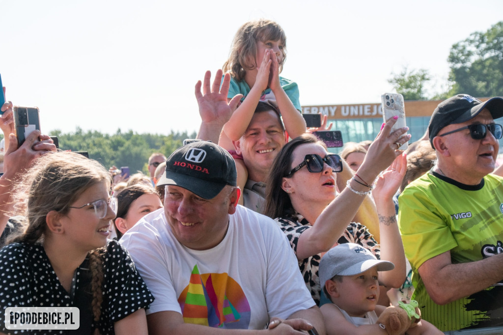 Piękni i Młodzi, Iness i Lombard na scenie Festiwalu Mleka w Uniejowie