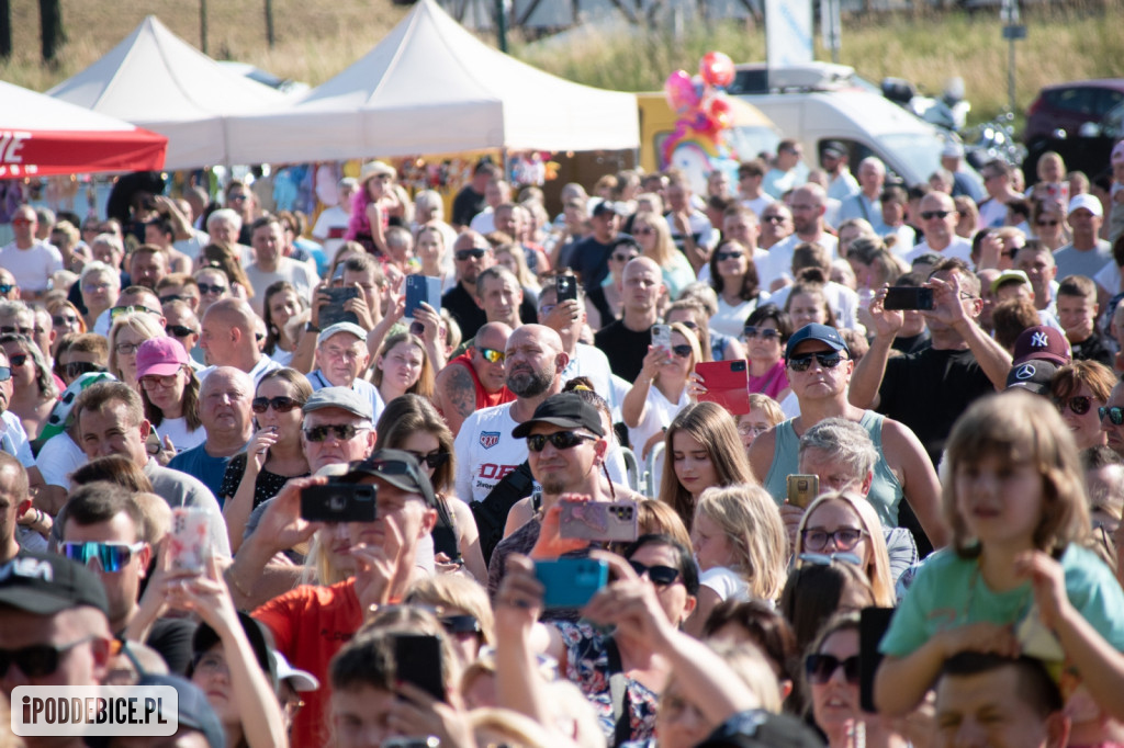 Piękni i Młodzi, Iness i Lombard na scenie Festiwalu Mleka w Uniejowie