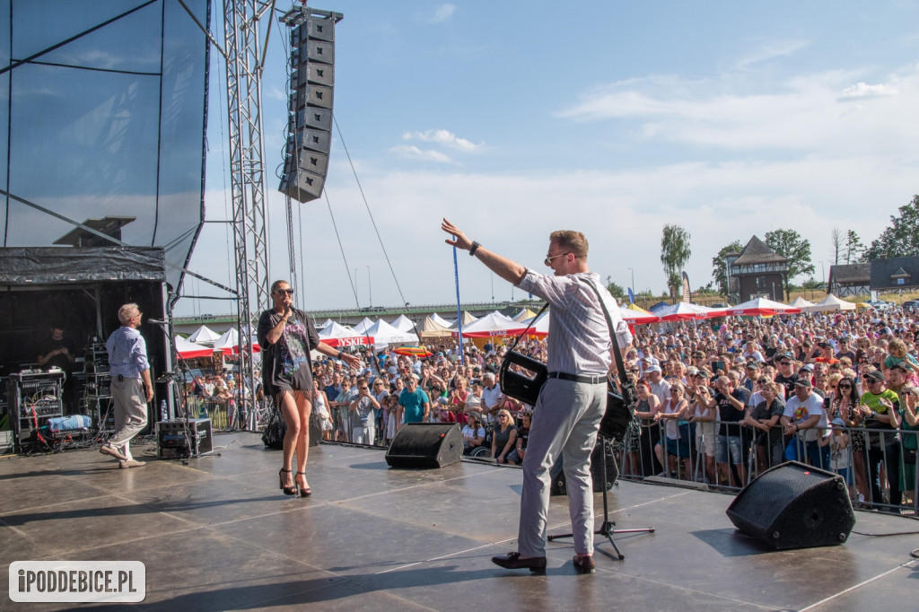 Piękni i Młodzi, Iness i Lombard na scenie Festiwalu Mleka w Uniejowie