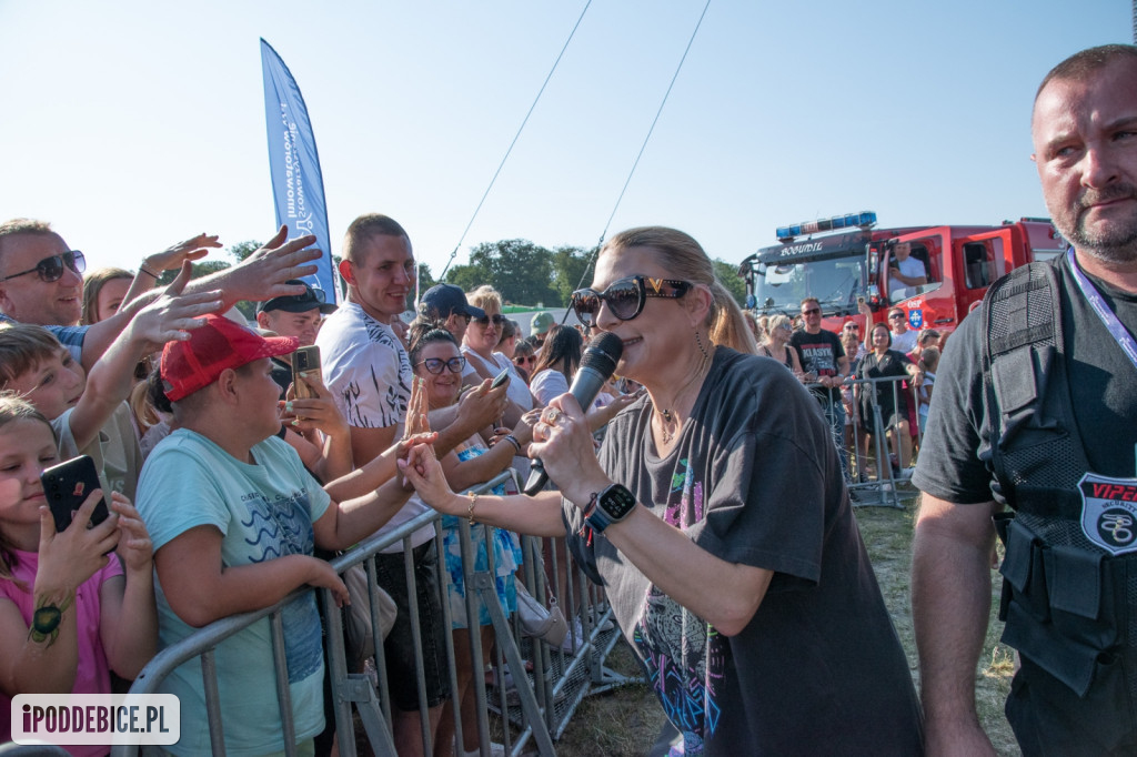 Piękni i Młodzi, Iness i Lombard na scenie Festiwalu Mleka w Uniejowie