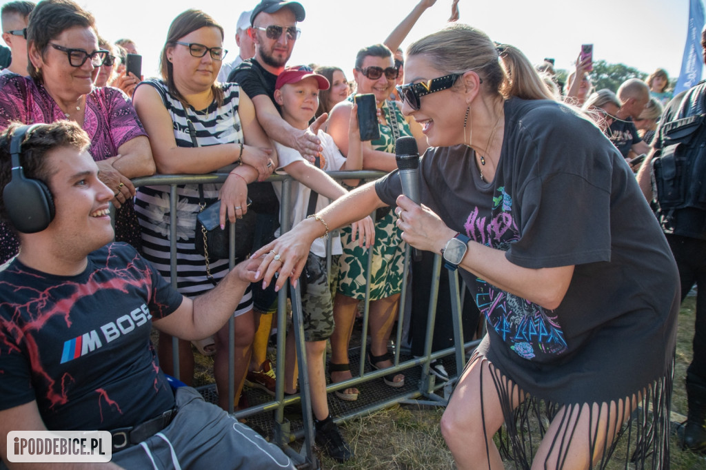 Piękni i Młodzi, Iness i Lombard na scenie Festiwalu Mleka w Uniejowie