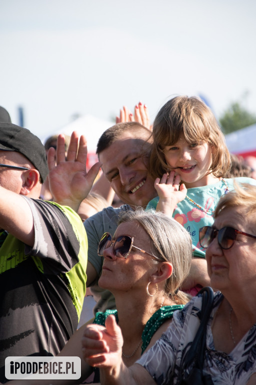 Piękni i Młodzi, Iness i Lombard na scenie Festiwalu Mleka w Uniejowie
