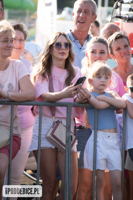 Piękni i Młodzi, Iness i Lombard na scenie Festiwalu Mleka w Uniejowie