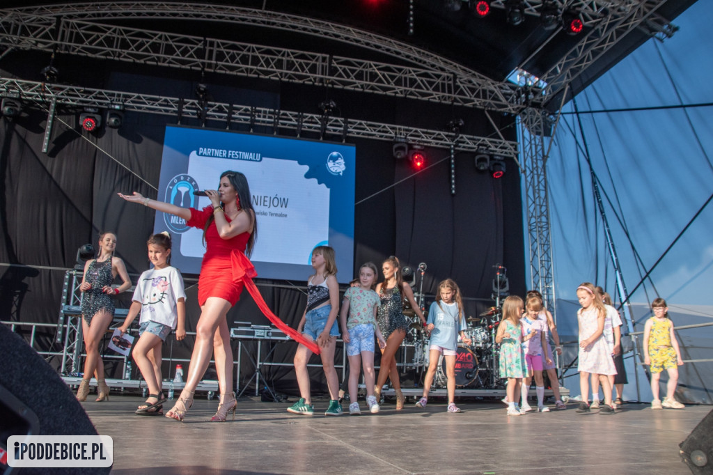Piękni i Młodzi, Iness i Lombard na scenie Festiwalu Mleka w Uniejowie
