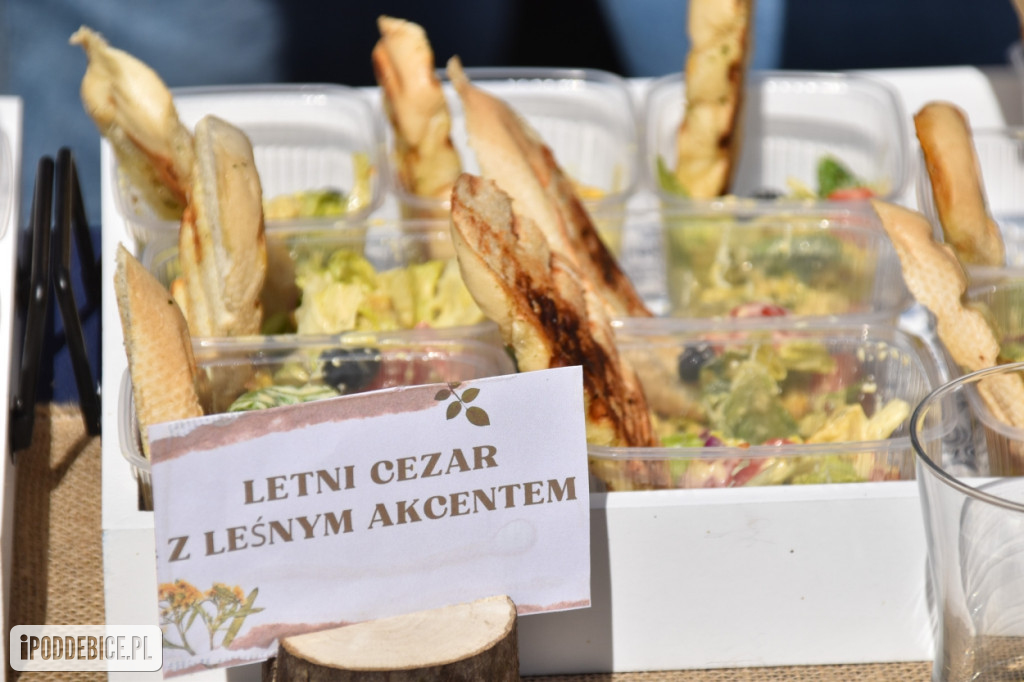 III Festiwal Drobiu trwa w Uniejowie. Degustacje, atrakcje i koncerty [FOTO]