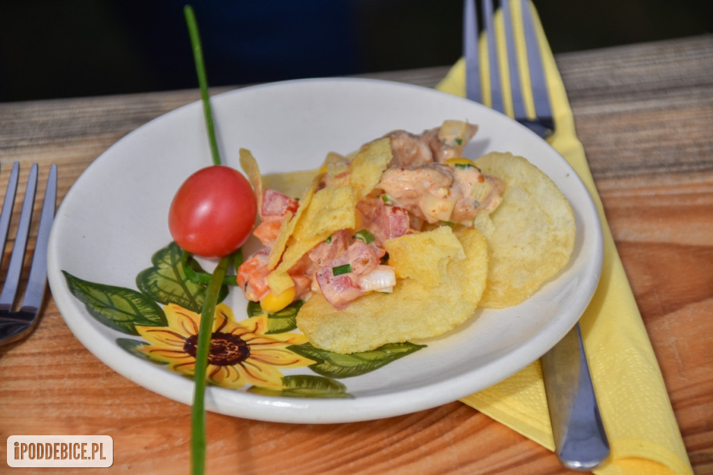 III Festiwal Drobiu trwa w Uniejowie. Degustacje, atrakcje i koncerty [FOTO]