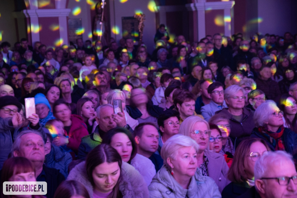 Uniejów zaśpiewał z Braćmi Golec [ZDJĘCIA]