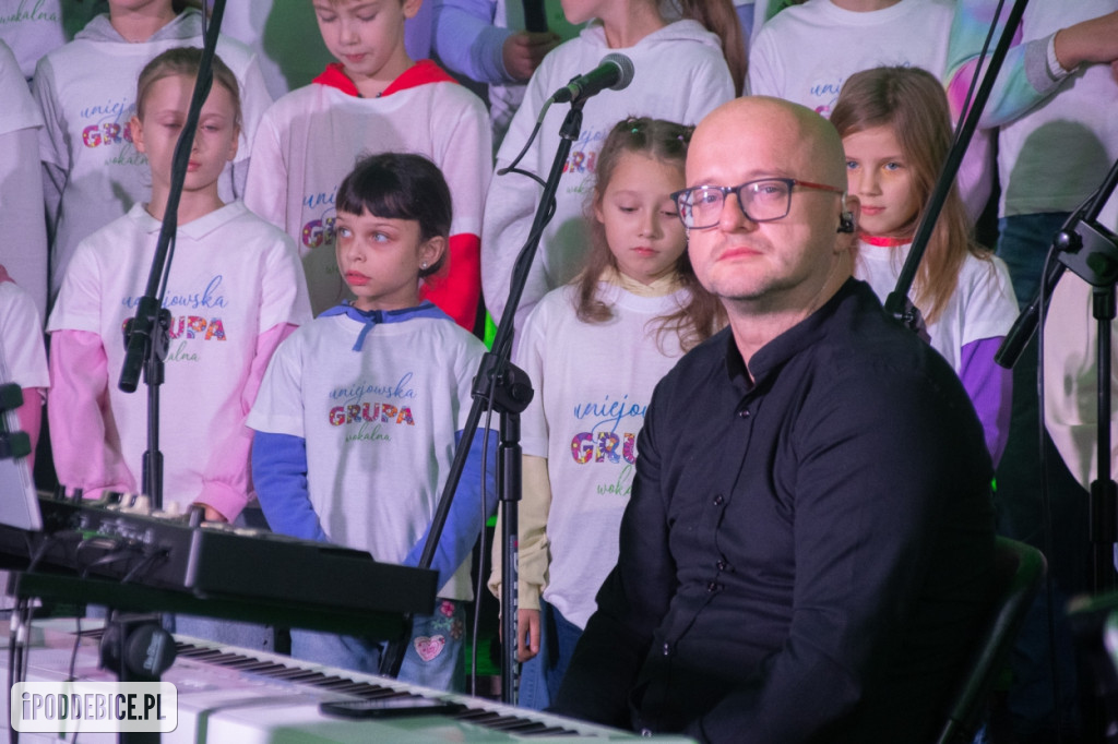 Uniejów zaśpiewał z Braćmi Golec [ZDJĘCIA]