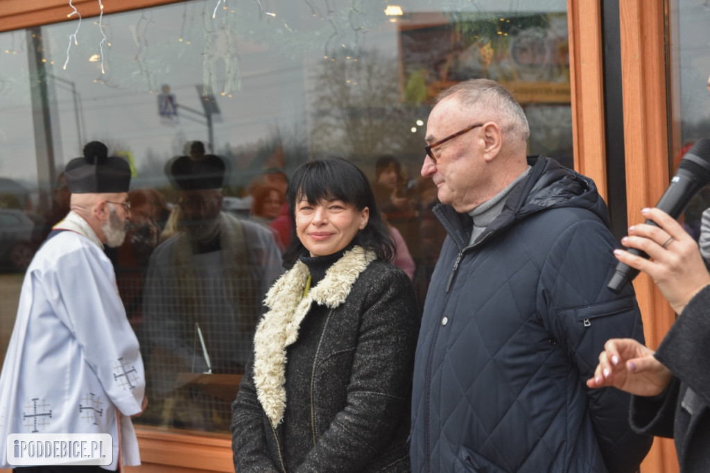 Żywa szopka bożonarodzeniowa w Zoo Borysew