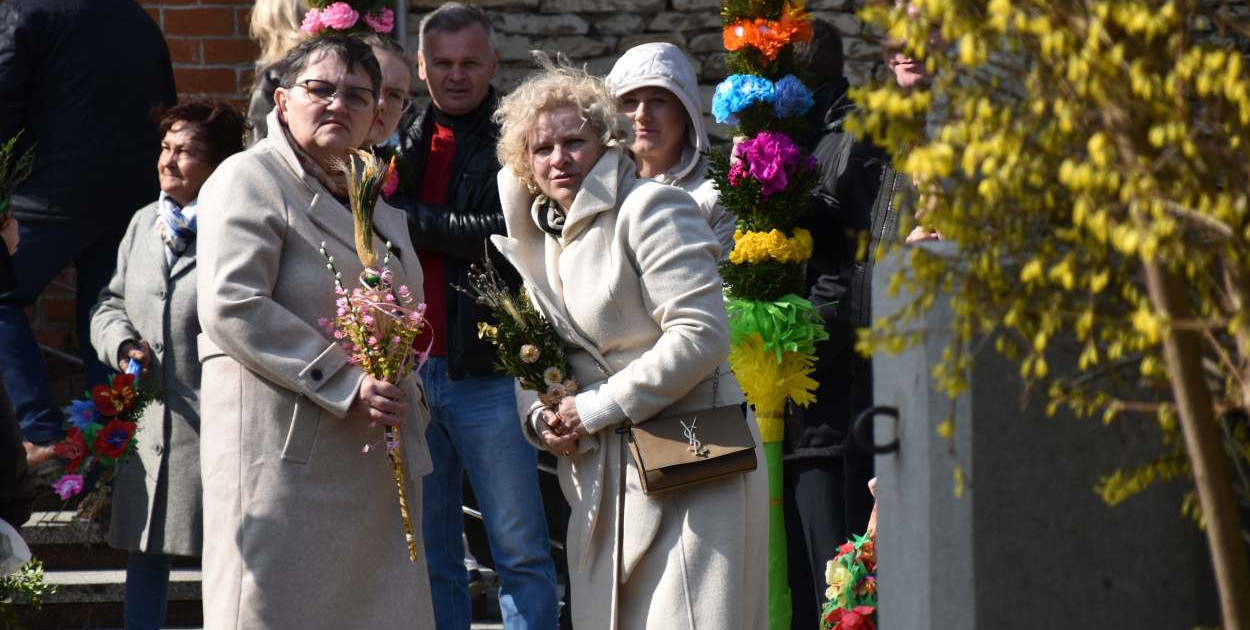 Osiem metrów tradycji. Olbrzymie palmy wielkanocne