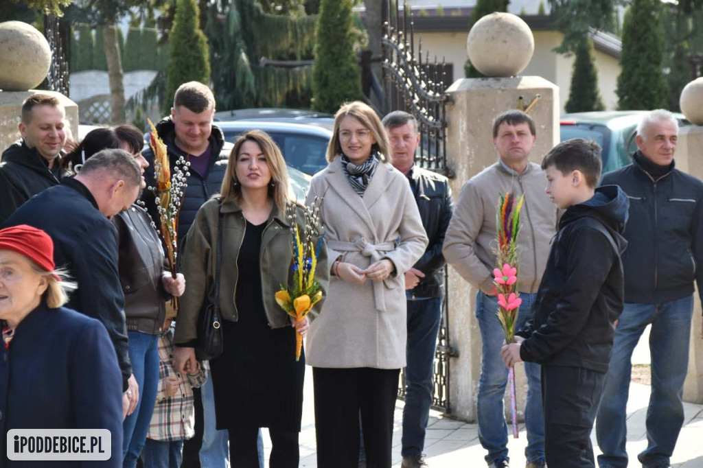 Osiem metrów tradycji. Olbrzymie palmy wielkanocne