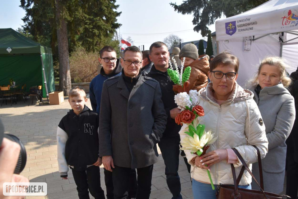 Osiem metrów tradycji. Olbrzymie palmy wielkanocne