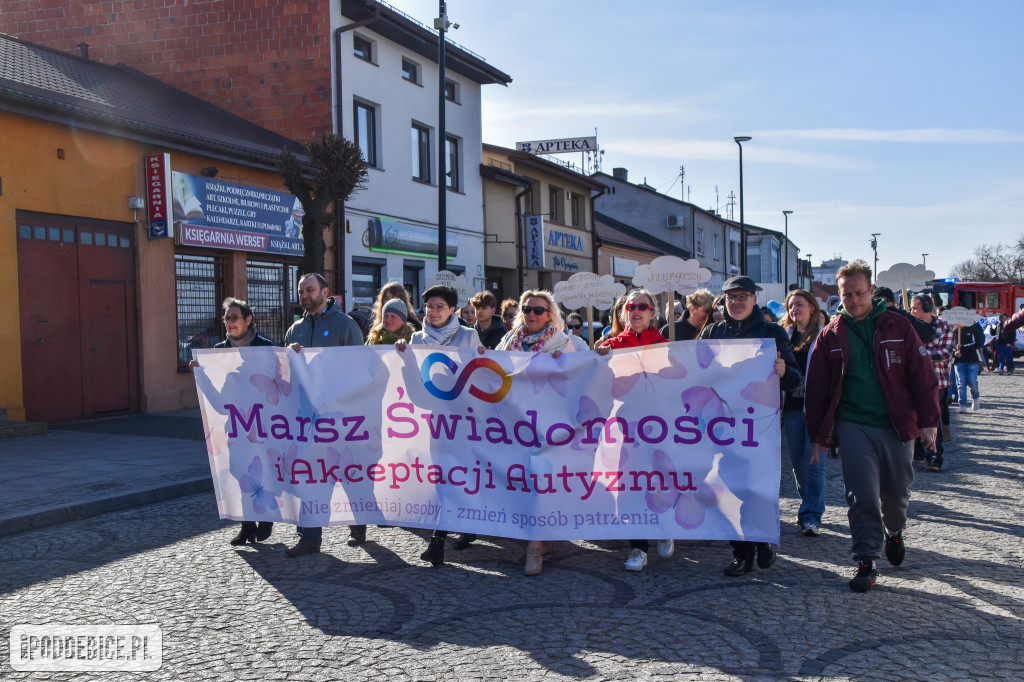 Solidarność w kolorze błękitu. Marsz dla świadomości autyzmu