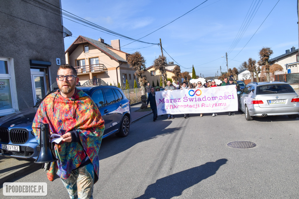 Solidarność w kolorze błękitu. Marsz dla świadomości autyzmu