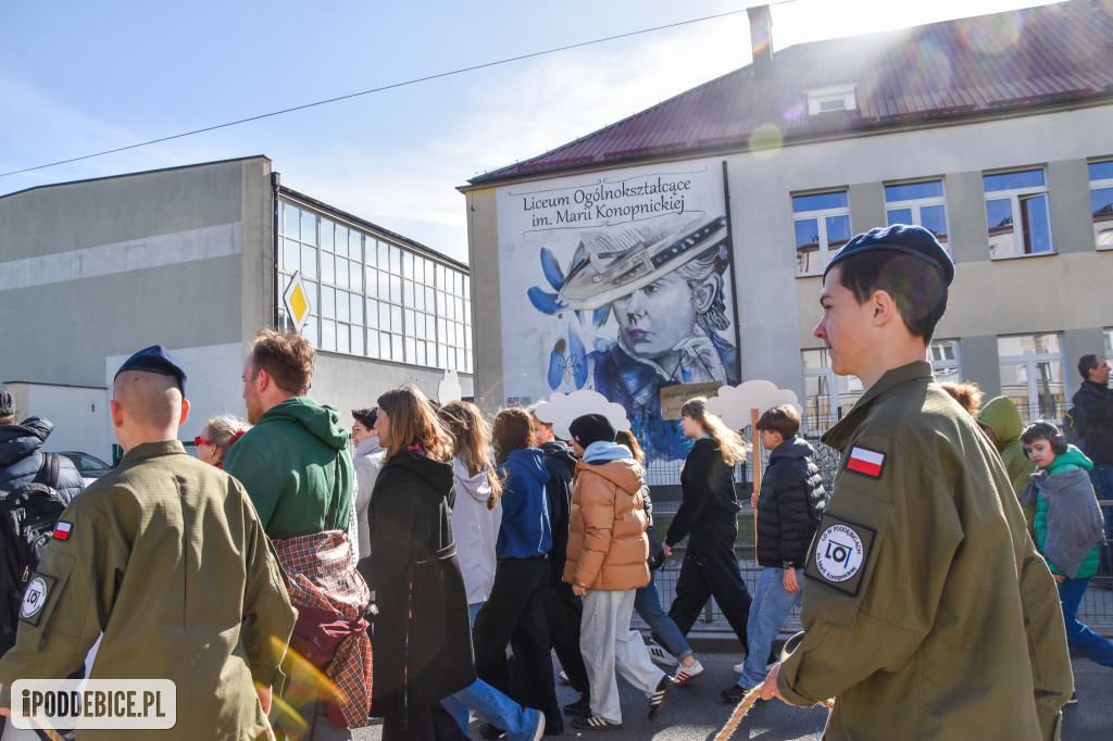 Solidarność w kolorze błękitu. Marsz dla świadomości autyzmu