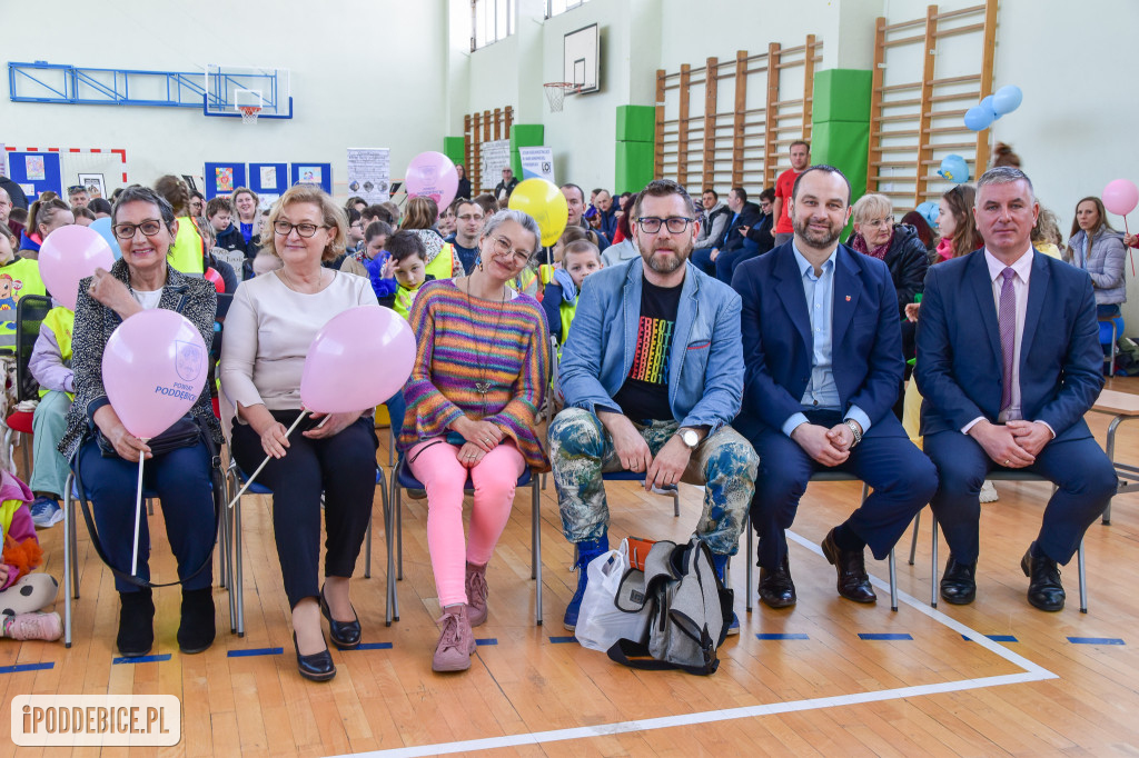 Solidarność w kolorze błękitu. Marsz dla świadomości autyzmu