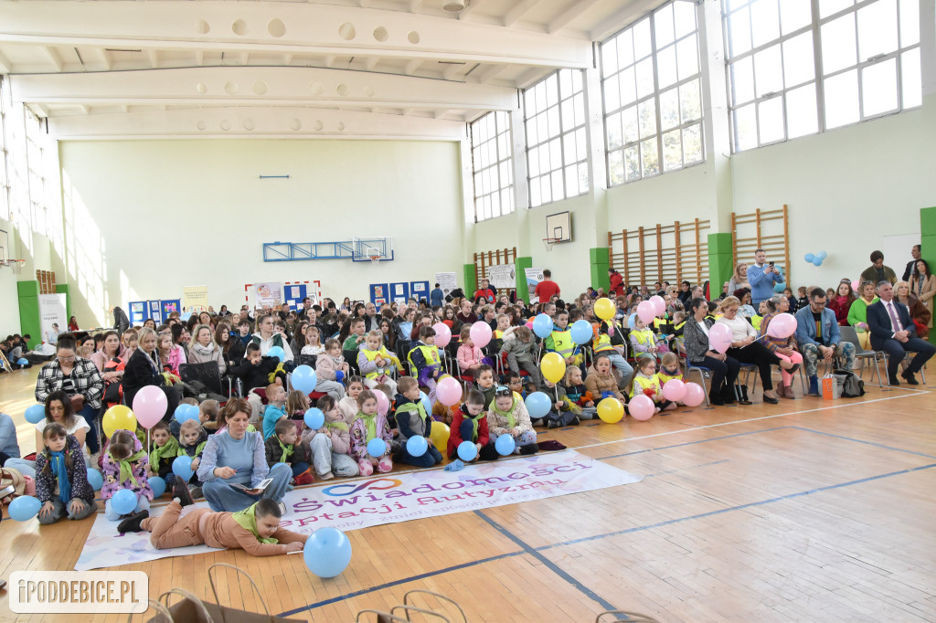 Solidarność w kolorze błękitu. Marsz dla świadomości autyzmu