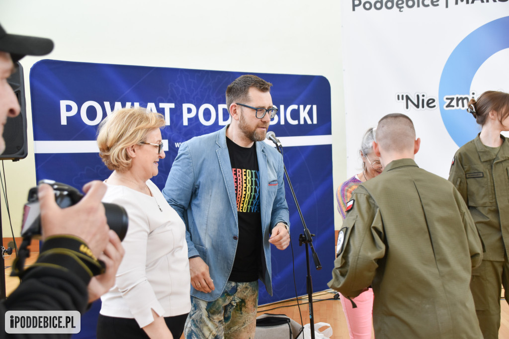 Solidarność w kolorze błękitu. Marsz dla świadomości autyzmu