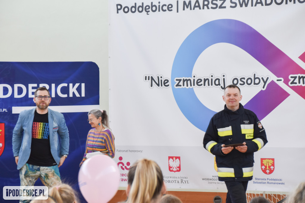 Solidarność w kolorze błękitu. Marsz dla świadomości autyzmu