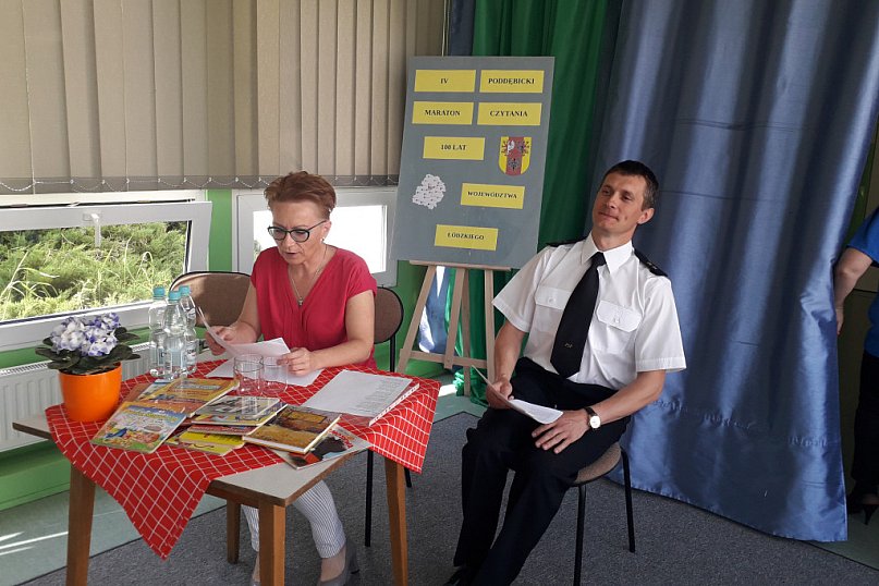 Maraton Czytania w bibliotece powiatowej