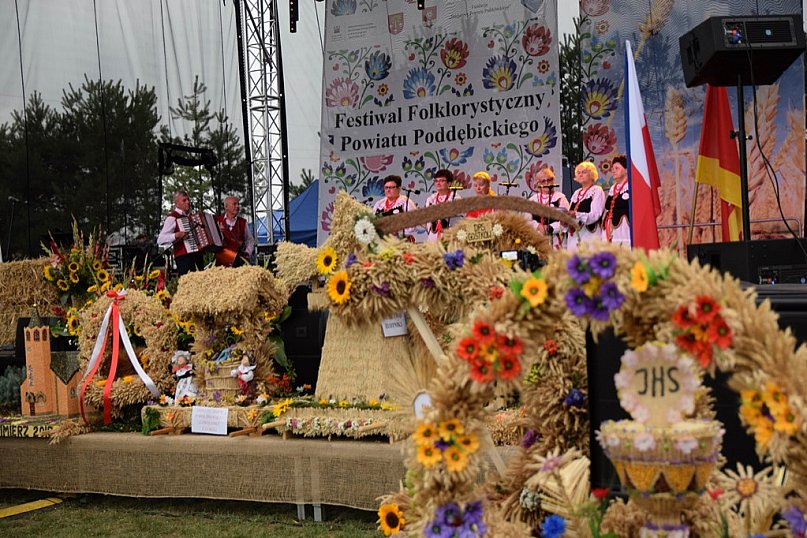 Festiwal Folklorystyczny Powiatu Poddębickiego w Wartkowicach