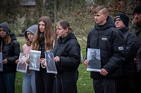 Zainaugurowano Rok Polskich Bohaterów z Katynia. Wzruszające obchody [ZDJĘCIA]-255