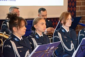 100 lat kobiet w polskiej Policji. W Uniejowie świętowały policjantki z Poddębic-259