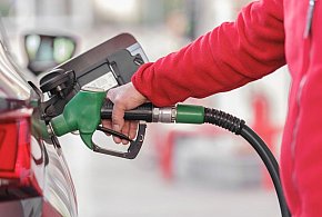 Ceny paliw. Kierowcy nie odczują zmian, eksperci mówią o "napiętej sytuacji"-6487