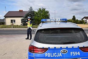 Więcej policji na drogach powiatu poddębickiego. Dzisiaj specjalna akcja-9469
