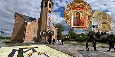 W tej parafii odsłonięto kopię Cudownego Obrazu Matki Boskiej Jasnogórskiej [FOTO]-9692