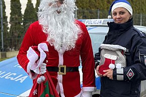 Policyjny Mikołaj znów na drogach powiatu-289