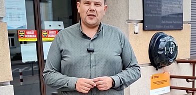 Nowy defibrylator AED przy Starostwie w Poddębicach – inwestycja w bezpieczeństwo