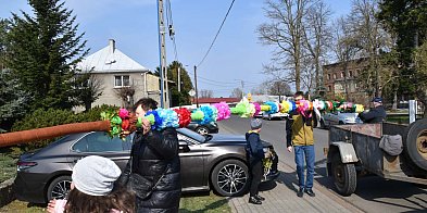 Osiem metrów tradycji. Olbrzymie palmy wielkanocne