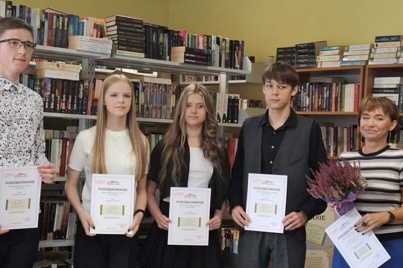 Narodowe Czytanie poezji Jana Kochanowskiego w Poddębicach