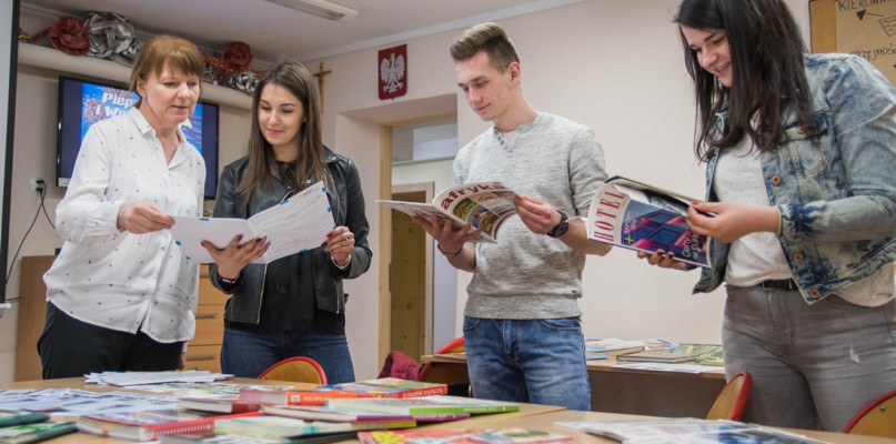 Czym kusi nowych uczniów Zespół Szkół Ponadgimnazjalnych w Poddębicach?