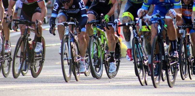 Przez powiat poddębicki przejedzie wyścig kolarski. Będą utrudnienia w ruchu