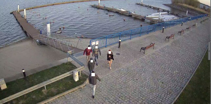 Wandale odkręcili łańcuchy mocujące falochron na zbiorniku Jeziorsko