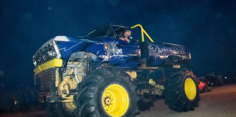 Samochodowe show. Emil Chaloupka wystąpi dzisiaj w Poddębicach