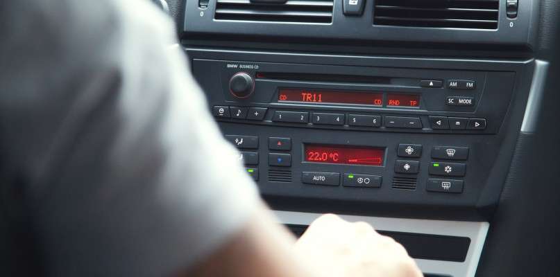 Będzie mandat za kierowcę? Dobrze się zastanów, możesz za to słono zapłacić