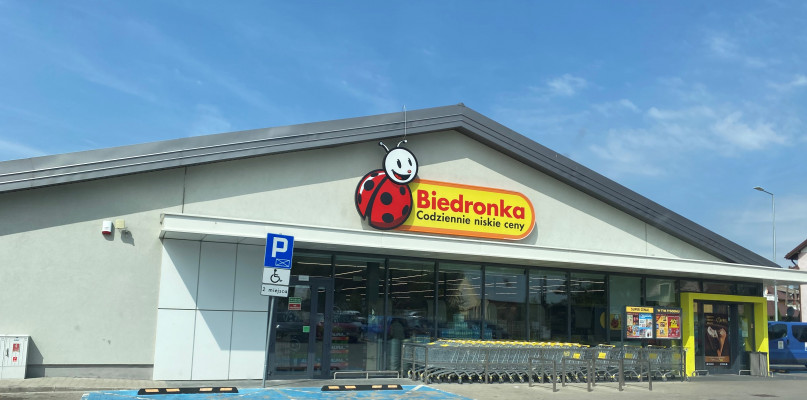 Kolejne problemy Biedronki! UOKiK stawia poważne zarzuty