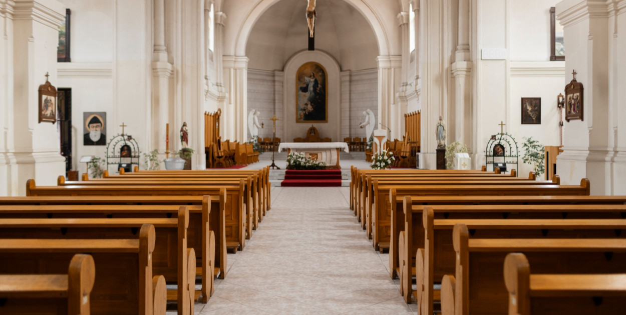 Miliony na Kościół z budżetu państwa. Tyle pieniędzy na duchownych w 2026 roku